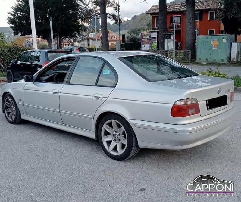 Usata BMW 530 193 CV (141 kW) 2001 Argento Berlina