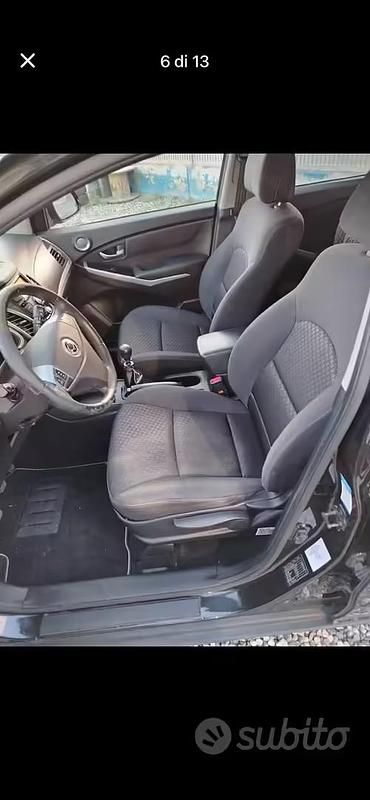 Usata Ssangyong (KGM) Korando 150 CV (110 kW) 2016 Nero SUV