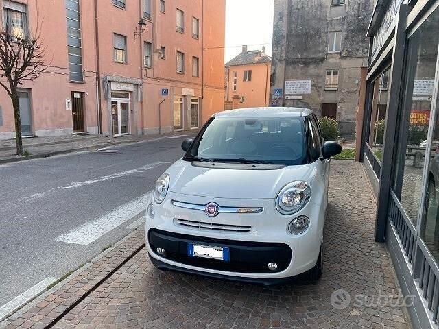 Usata Fiat 500L Business 85 CV (62 kW) 2017 Bianco Monovolume