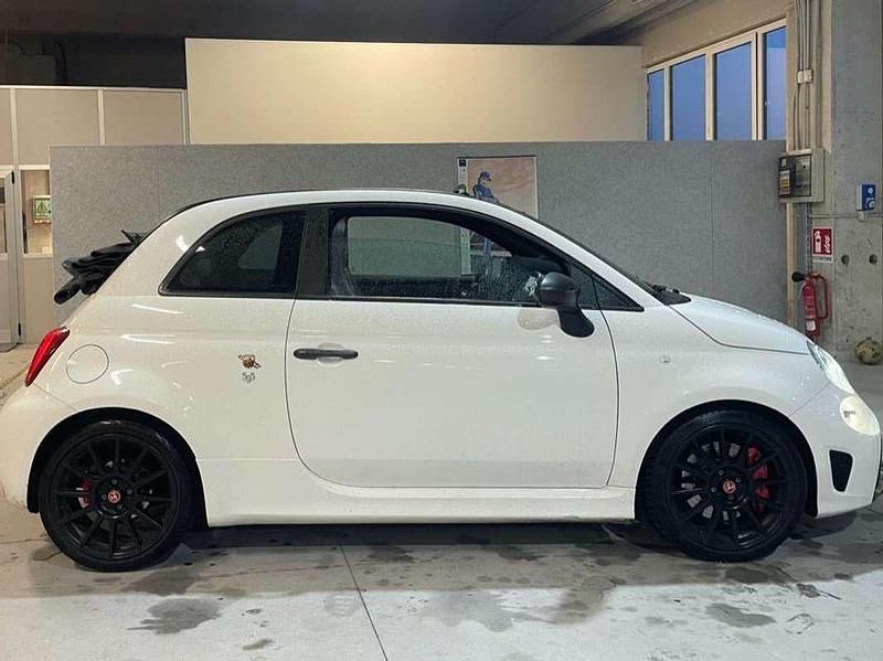 Usata Abarth 595C Competizione 179 CV (131 kW) 2018 Bianco Cabrio