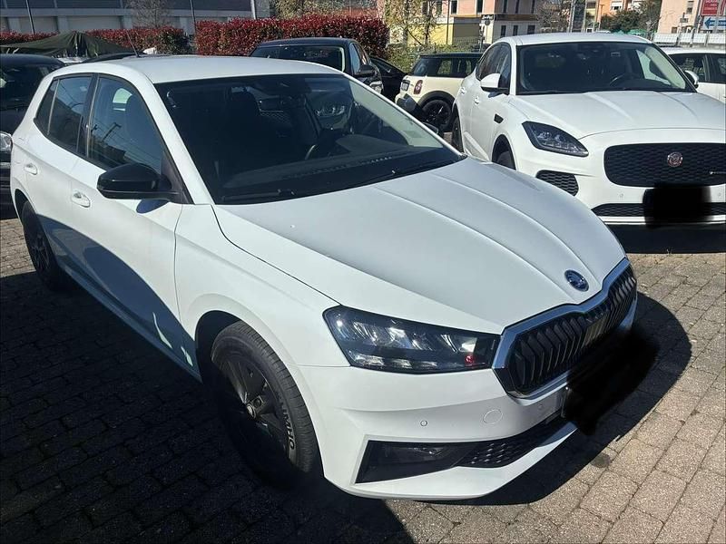 Usata Skoda Fabia 95 CV (69 kW) 2025 Bianco Utilitaria