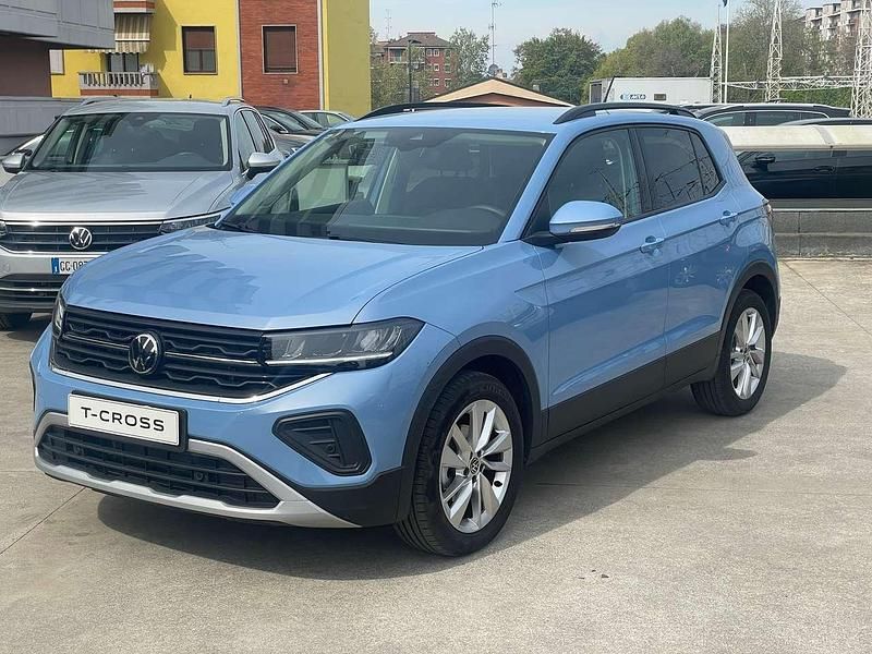 Usata VW T-Cross Edition 116 CV (85 kW) 2024 Clear blue metallizzato SUV