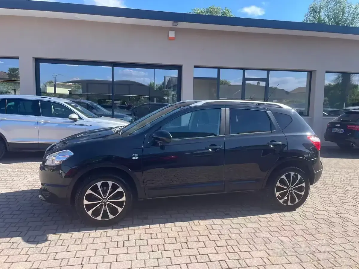 Usata Nissan Qashqai Tekna 110 CV (80 kW) 2012 Nero SUV