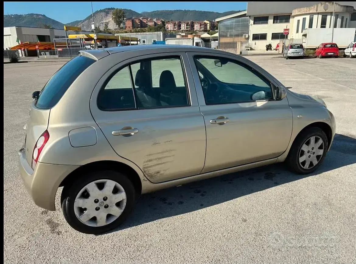 Usata Nissan Micra 82 CV (60 kW) 2004 Utilitaria