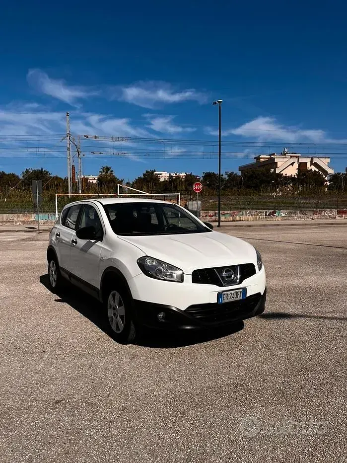 Usata Nissan Qashqai 110 CV (80 kW) 2013 Bianco SUV