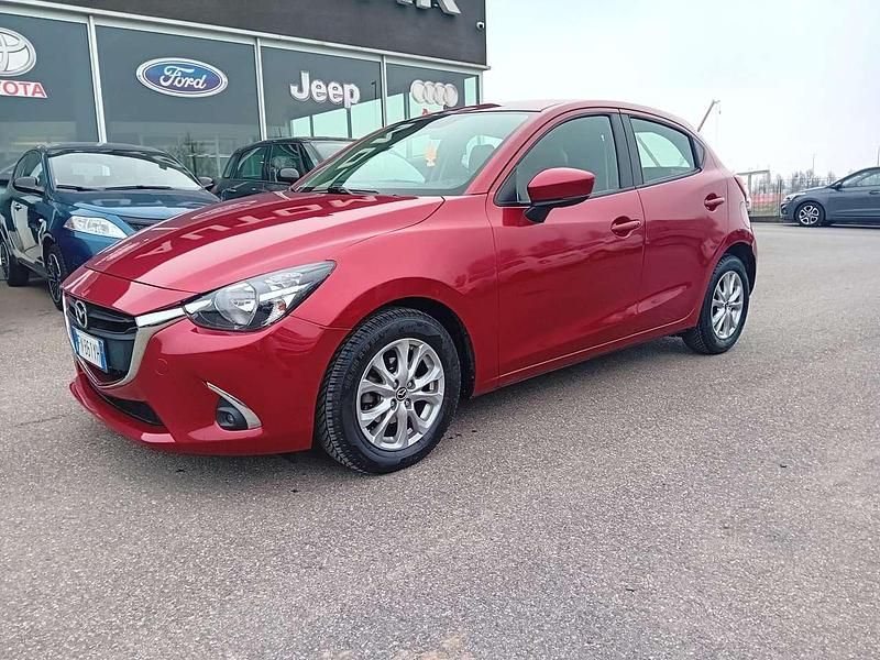 Usata Mazda 2 105 CV (77 kW) 2018 Rosso Utilitaria