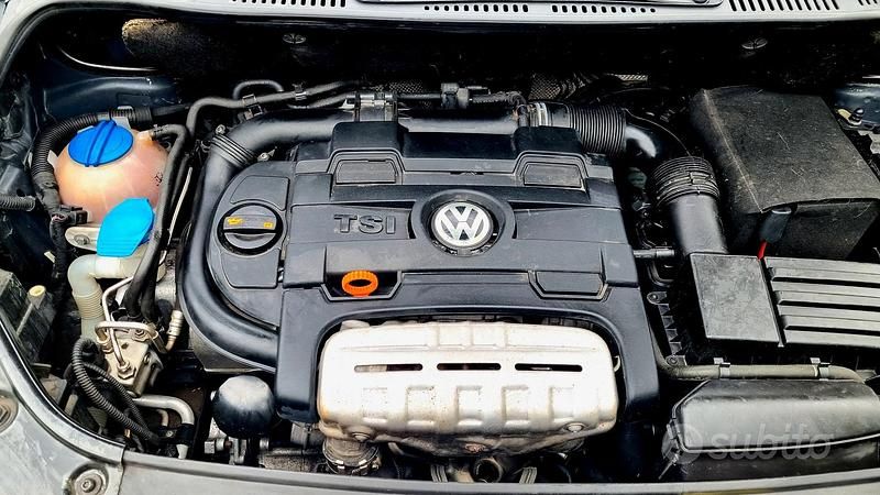 Usata VW Touran 150 CV (110 kW) 2012 Nero Monovolume