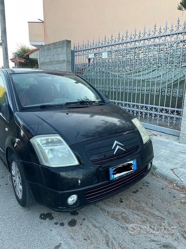 Usata Citroën C2 Exclusive 60 CV (44 kW) 2005 Nero Utilitaria