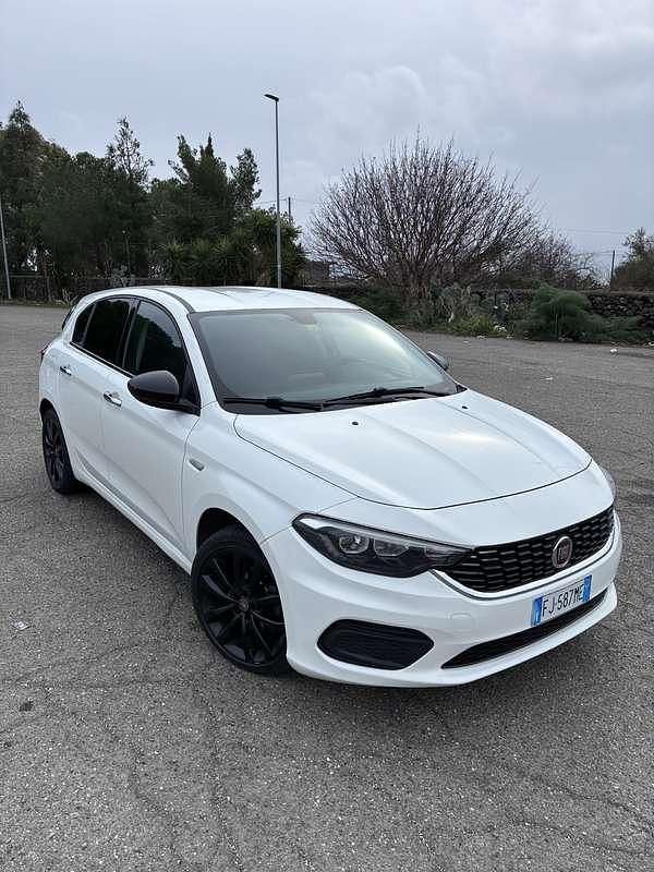 Usata Fiat Tipo Business 120 CV (88 kW) 2017 Berlina