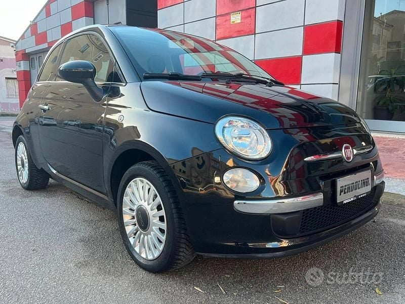 Usata Fiat 500 Lounge 69 CV (50 kW) 2013 Nero Utilitaria