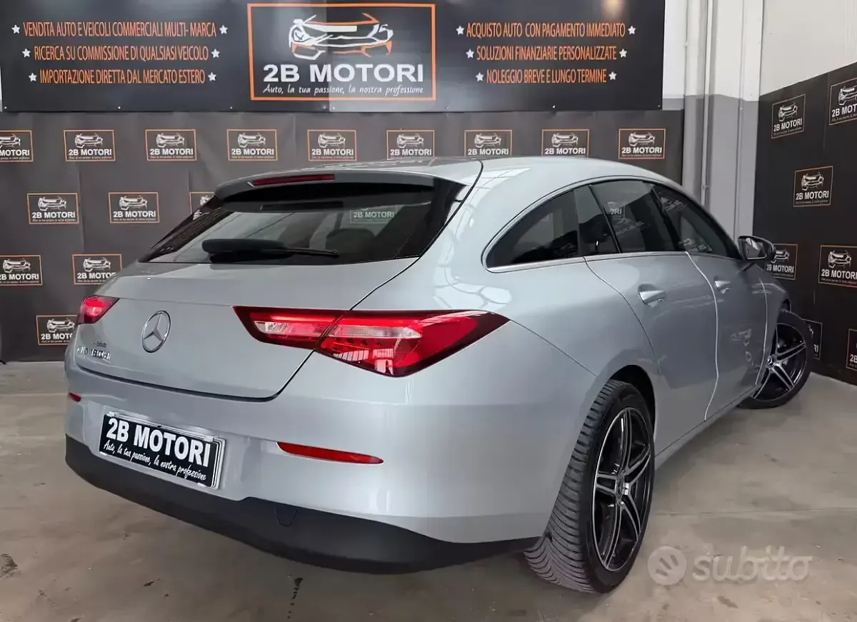Käytetty Mercedes CLA180 Shooting Brake Advanced 116 HP (85 kW) 2023 Harmaa Farmari