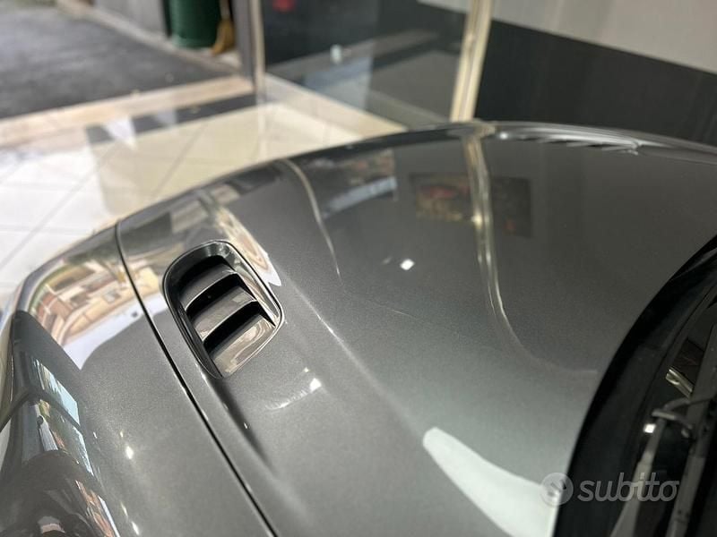 Begagnad Maserati 3200 GT 368 HK (270 kW) 1999 Grå Sportkupé
