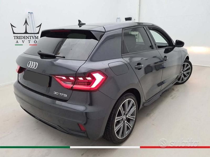 Usata Audi A1 Sportback Admired 116 CV (85 kW) 2019 Grigio Utilitaria