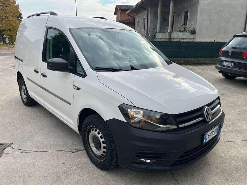 Usata VW Caddy Advance 102 CV (75 kW) 2020 Bianco Monovolume