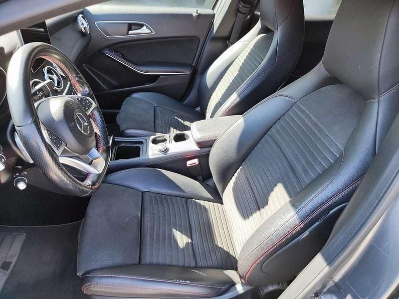 Usata Mercedes GLA250 211 CV (155 kW) 2018 SUV