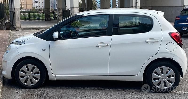 Gebraucht Citroën C1 Feel 82 PS (60 kW) 2016 Weiß Kleinwagen