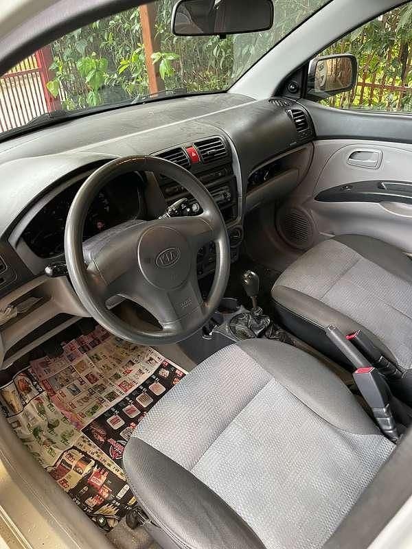 Gebraucht Kia Picanto LX 61 PS (44 kW) 2008 Silber Kleinwagen