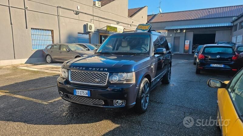 Argento Usata 2007 Land Rover Range Rover Vogue SUV | 9300 € (Super prezzo) - Immagine 1/4