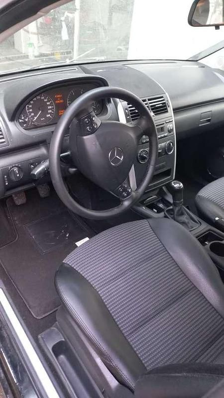 Usata Mercedes A180 Avantgarde 109 CV (80 kW) 2008 Nero Monovolume