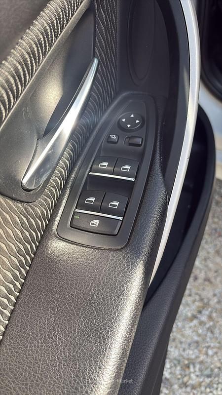 Usata BMW 318 150 CV (110 kW) 2017 Bianco Station wagon