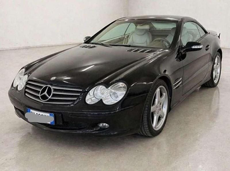 Usata Mercedes SL500 306 CV (225 kW) 2001 Nero Cabrio