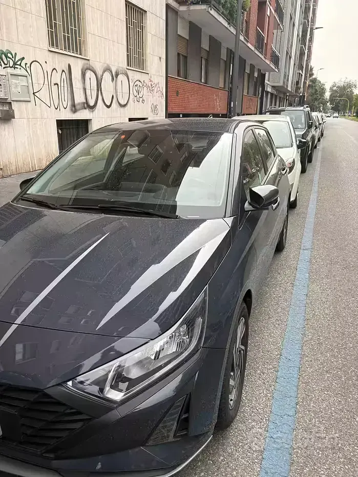 Usata Hyundai i20 79 CV (58 kW) 2024 Grigio Utilitaria