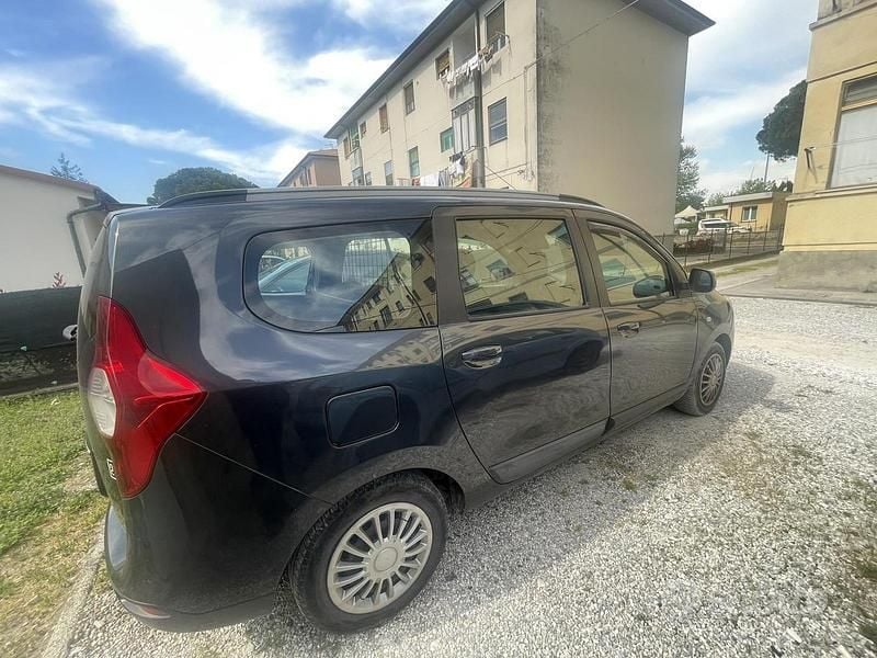 Usata Dacia Lodgy 115 CV (84 kW) 2017 Blu Monovolume