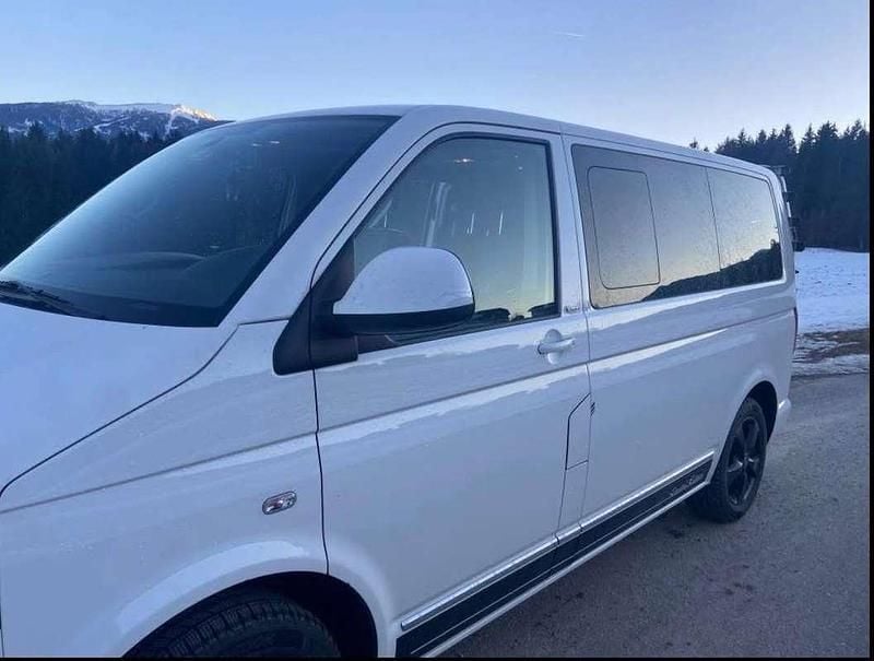 Usata VW Multivan Life 179 CV (131 kW) 2013 Bianco Monovolume