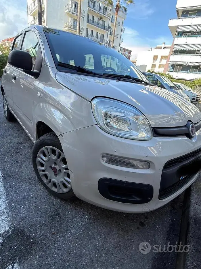 Usata Fiat Panda Easy 69 CV (50 kW) 2017 Utilitaria
