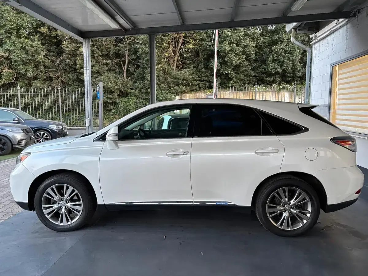 Usata Lexus RX450h Luxury Line 249 CV (183 kW) 2011 Bianco SUV