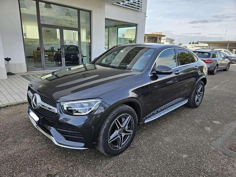 Usata Mercedes GLC200 Premium 163 CV (119 kW) 2019 Grigio SUV