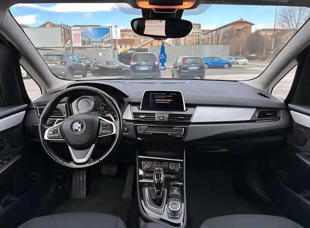 Usata BMW 218 Active Tourer Sport Line 150 CV (110 kW) 2021 Blu/azzurro Monovolume