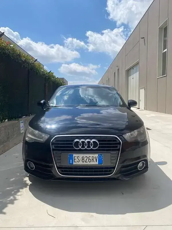 Usata Audi A1 Sportback Ambiente 86 CV (63 kW) 2013 Utilitaria