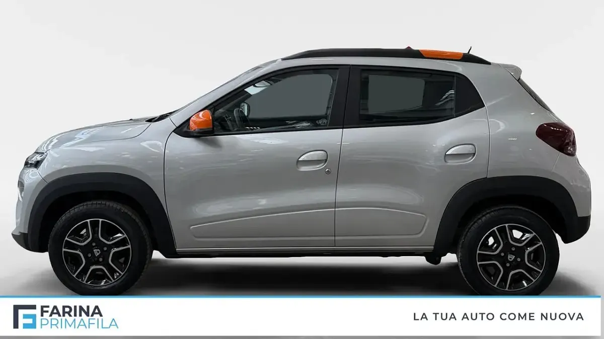 Usata Dacia Spring Comfort Plus 18 kW (25 CV) 2022 Grigio Utilitaria