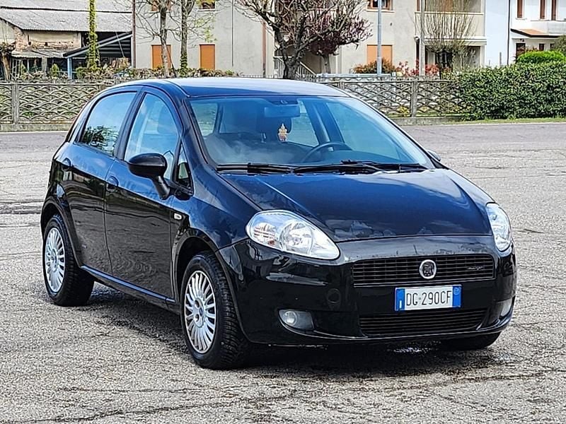 Usata Fiat Grande Punto 75 CV (55 kW) 2008 Utilitaria
