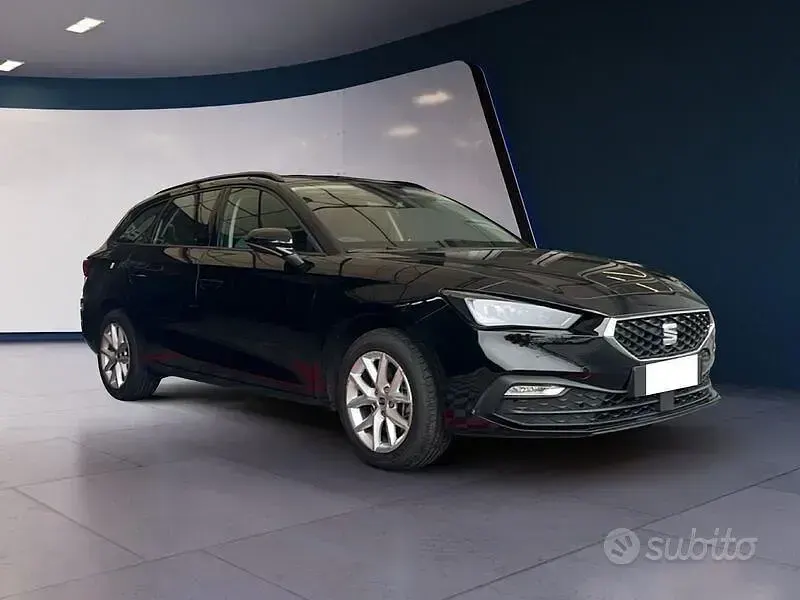 Usata Seat Leon Style 116 CV (85 kW) 2023 Blu Station wagon