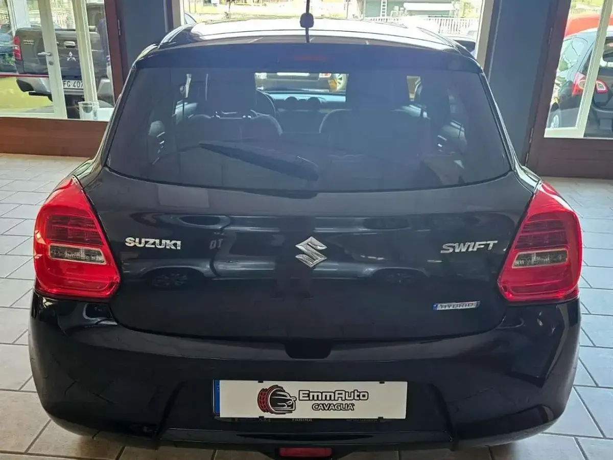 Usata Suzuki Swift 111 CV (81 kW) 2019 Nero Utilitaria