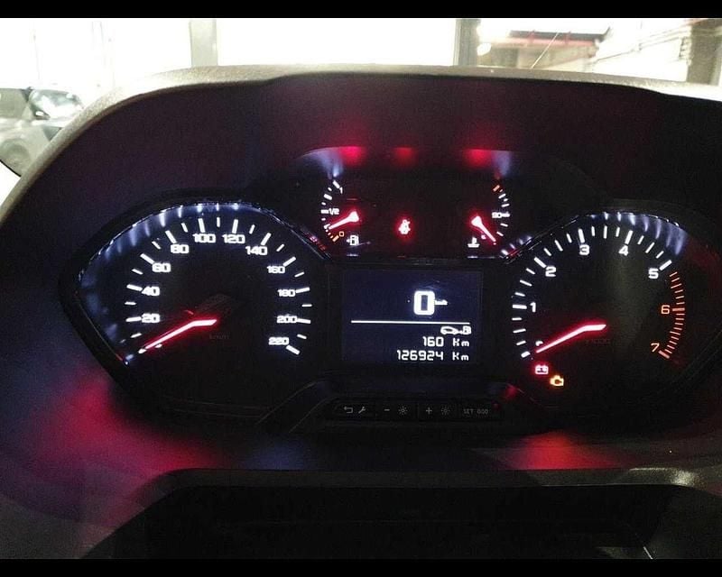 Usata Peugeot Partner 102 CV (75 kW) 2023 Grigio Monovolume