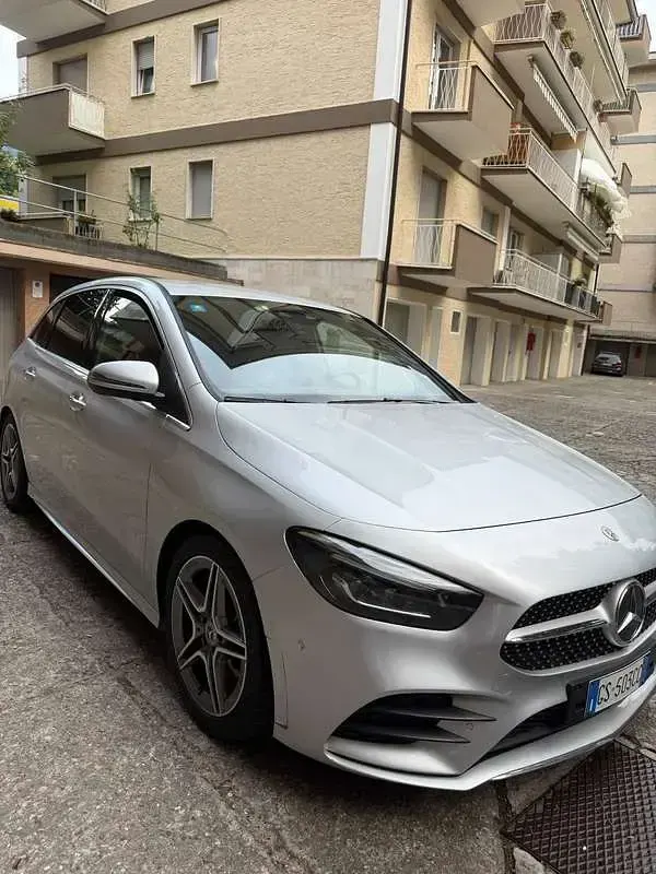 Usata Mercedes B200 Premium 150 CV (110 kW) 2021 Utilitaria