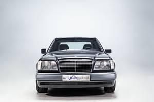 Usata Mercedes E280 197 CV (144 kW) 1994 Nero Berlina