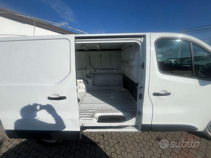 Usata Renault Trafic 121 CV (88 kW) 2019 Bianco Monovolume