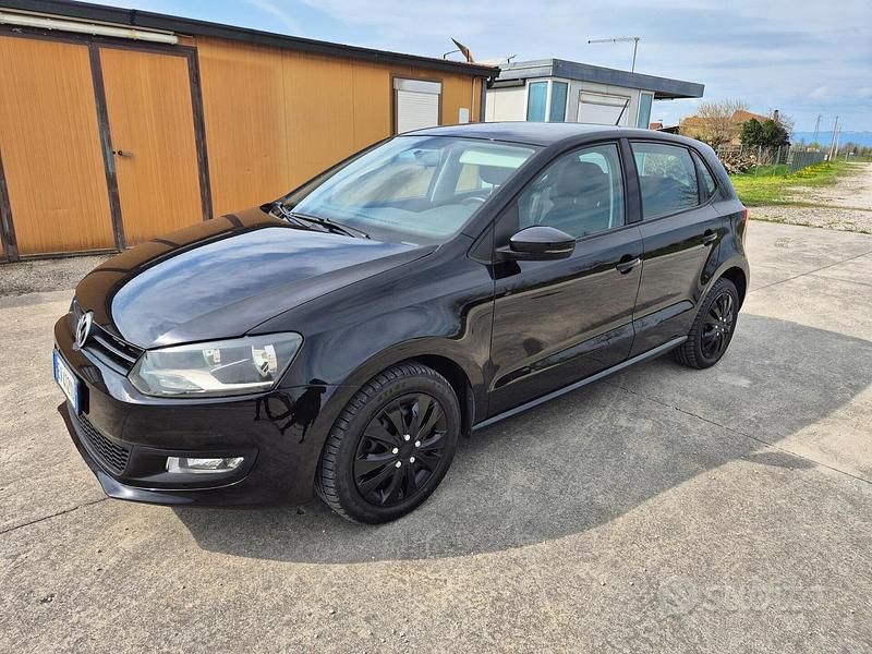 Usata VW Polo Comfortline 70 CV (51 kW) 2014 Nero Berlina