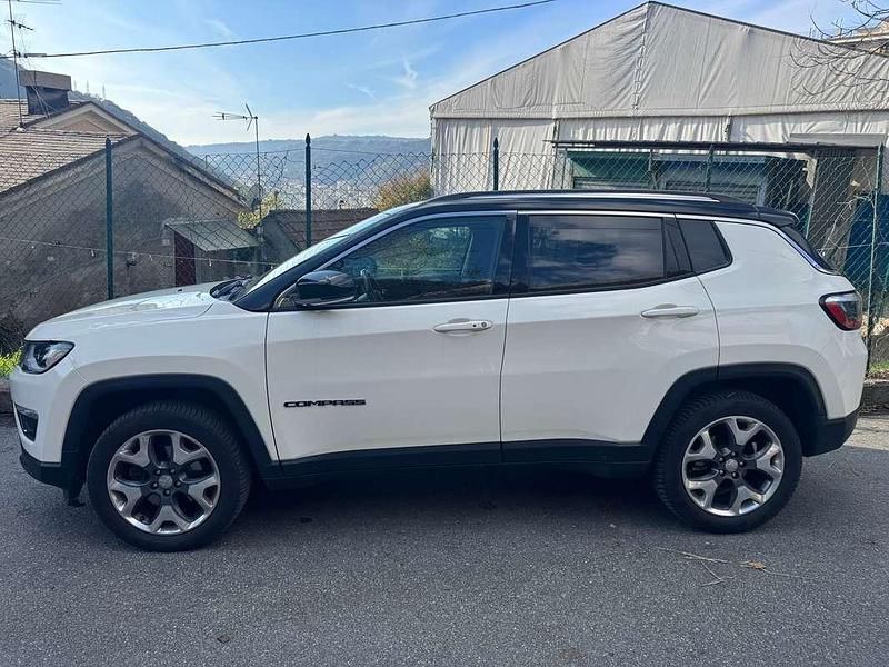 Bianco Usata 2018 Jeep Compass Limited SUV | 18.900 € (Buon prezzo) - Immagine 1/4