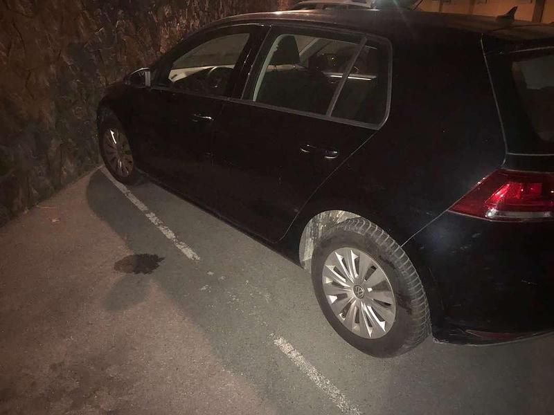 Usata VW Golf Trendline 105 CV (77 kW) 2012 Nero Berlina