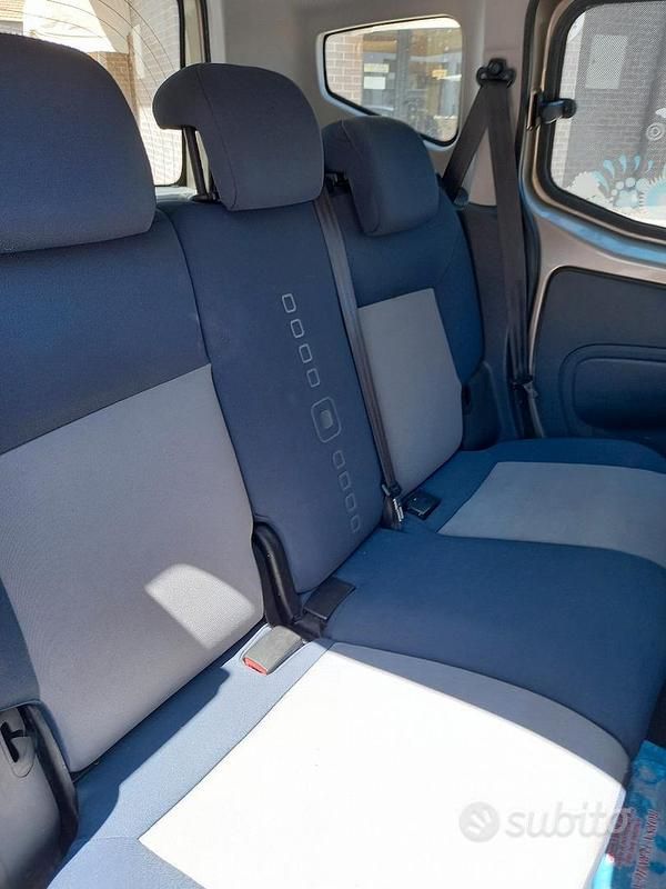 Usata Citroën Nemo 70 CV (51 kW) 2010 Monovolume