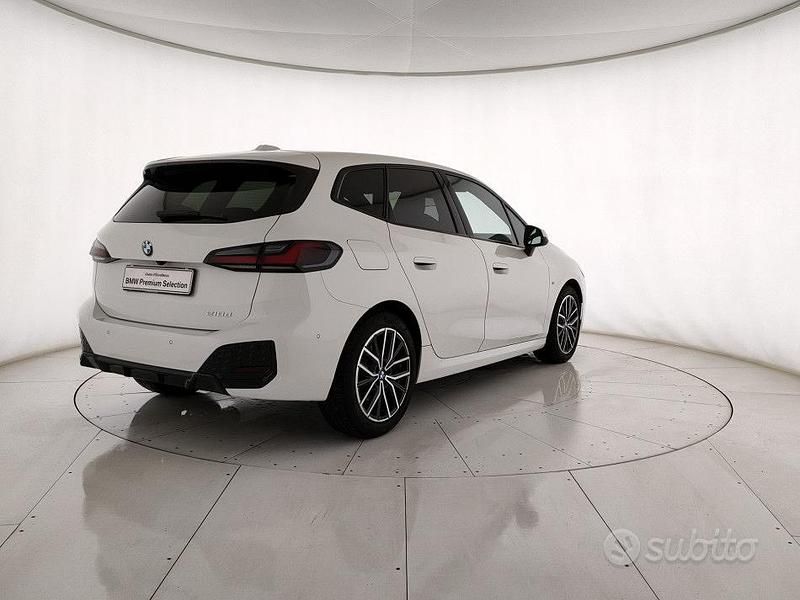 Gebraucht BMW 218 Active Tourer Comfort Edition 150 PS (110 kW) 2024 Weiß Van / Kleinbus