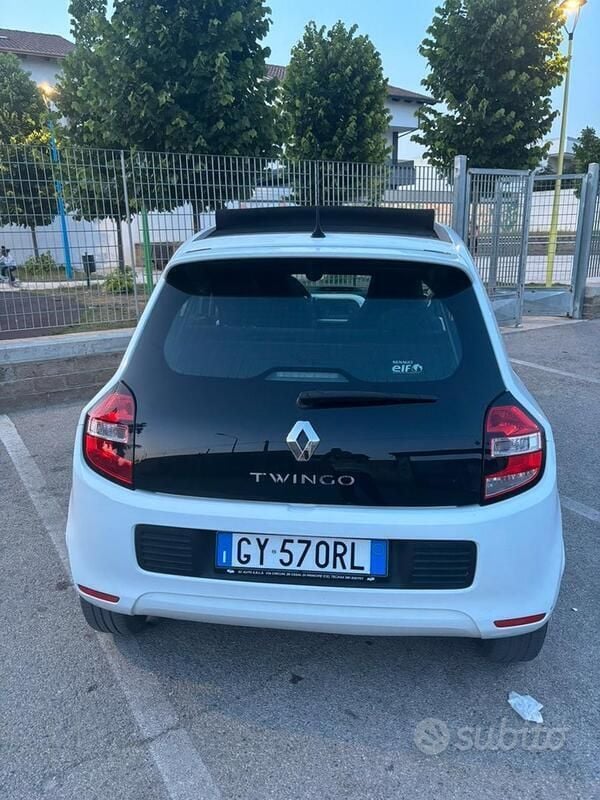 Gebraucht Renault Twingo 71 PS (52 kW) 2015 Weiß Kleinwagen