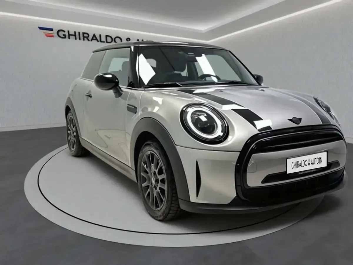 Usata Mini Cooper Essential 136 CV (100 kW) 2024 Grigio Utilitaria