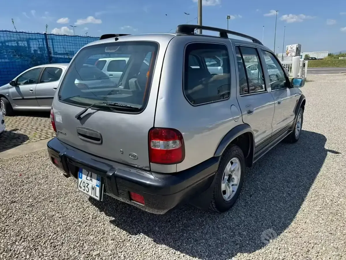 Usata Kia Sportage 118 CV (86 kW) 2001 Grigio SUV