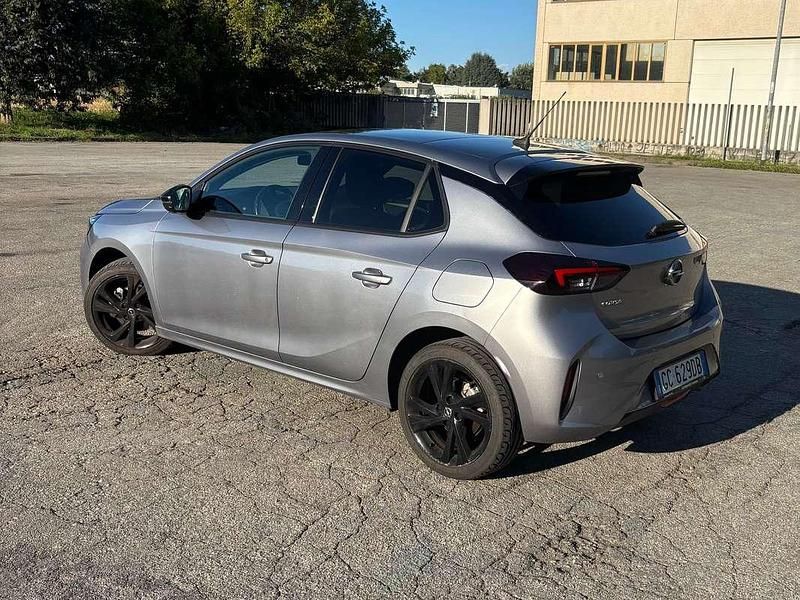 Usata Opel Corsa GS Line 101 CV (74 kW) 2020 Grigio Berlina